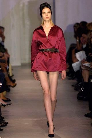 Watch Prada: Spring 2007 Ready